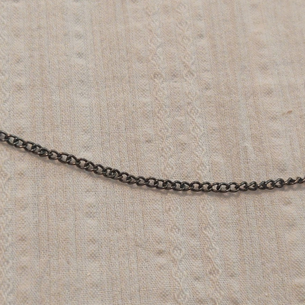Layered necklace - Picture 2 of 6